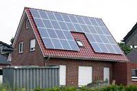 Dreigiebelhaus, Null Heizkostenhaus, Klima-Plus-Haus, Klinkerfassade, massive Garage, PV-Anlage, Erdwärme, Geothermie