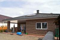 Barrierefreier Bungalow mit berdachter Terrasse / Freisitz, thermische Solaranlage, Schornstein, 3-fach Verglasung