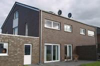 Doppelhaus mit 2 Vollgeschossen in Bocholt (Borken, Raesfeld, Rhede), Satteldach, Putz - Klinker, Erdwärmeheizung