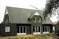 Einfamilienhaus Borken, Vier-Giebel-Haus, Übereckfenster, Panorama Dreieckfenster im Spitzboden, zwei Garagen