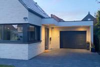 Design Haus Eingang und Garage überdacht - Architekten Haus Osnabrück - Effizienzhaus zwo ARCHITEKTEN