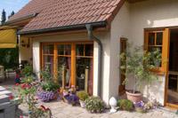 Massivhaus in Ascheberg (Lüdinghausen, Drensteinfurt, Selm), Säulen, Carport - Anlage, Erker, Sprossenfenster, Holzoptik