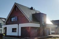 Modernes Architektenhaus Massivhaus in Osnabrück, Raffstores, Raffstoren, farbige Fenster, Glattziegel, Klinker Dünnformat