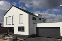 Modernes Haus mit 2 Vollgeschossen und mit einem Satteldach in Tecklenburg, Lüftungsanlage mit WRG, Doppelgarage uvm.