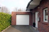 Klassisches Massivhaus Fertighaus in Drensteinfurt (Ascheberg, Sendenhorst, Ahlen), Dachschleppe, giebelständig, Garage